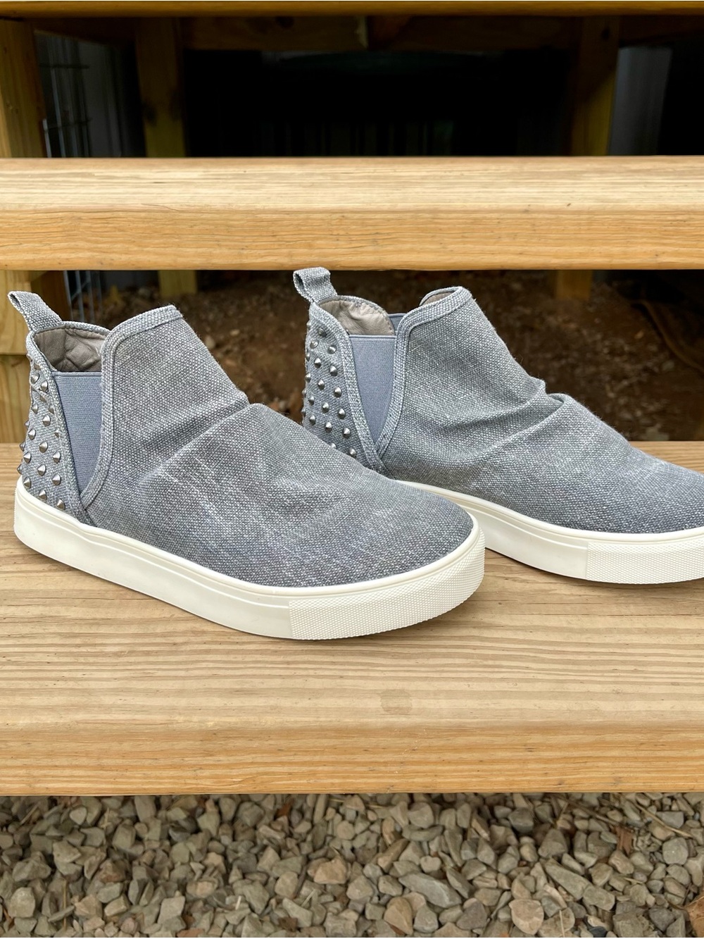 Very G Slip-On High-Top Sneakers in Gray with Stud Details